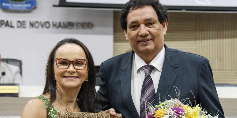 Dra. Gabriela Santos recebe o título de Mulher Cidadã em Novo Hamburgo