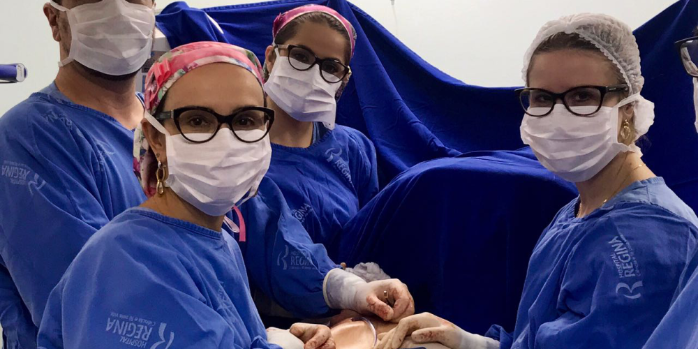 Procedimento multidisciplinar para combate ao câncer de mama localmente avançado