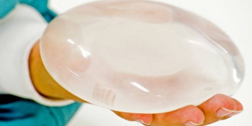 Sociedade Brasileira de Mastologia divulgou Nota Oficial sobre as próteses mamárias