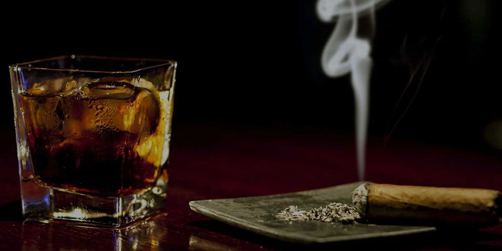 Sedentarismo, cigarro e bebida alcoólica aumentam risco de câncer de mama