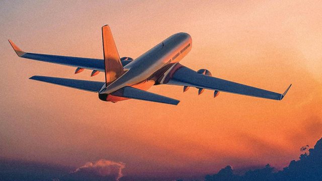 Vou viajar e estou em tratamento de câncer de mama! O que preciso cuidar?